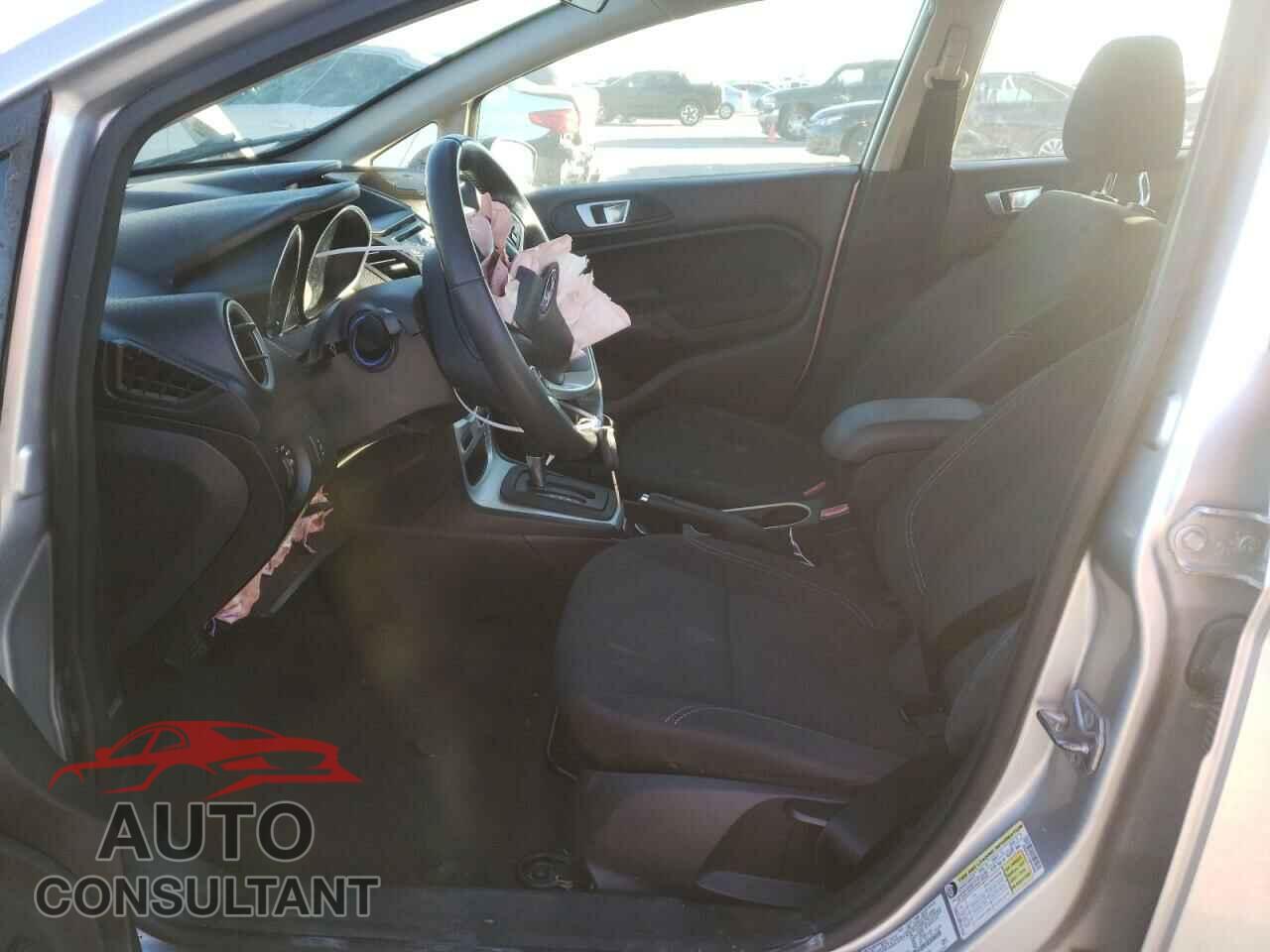 FORD FIESTA 2016 - 3FADP4EJ1GM104595