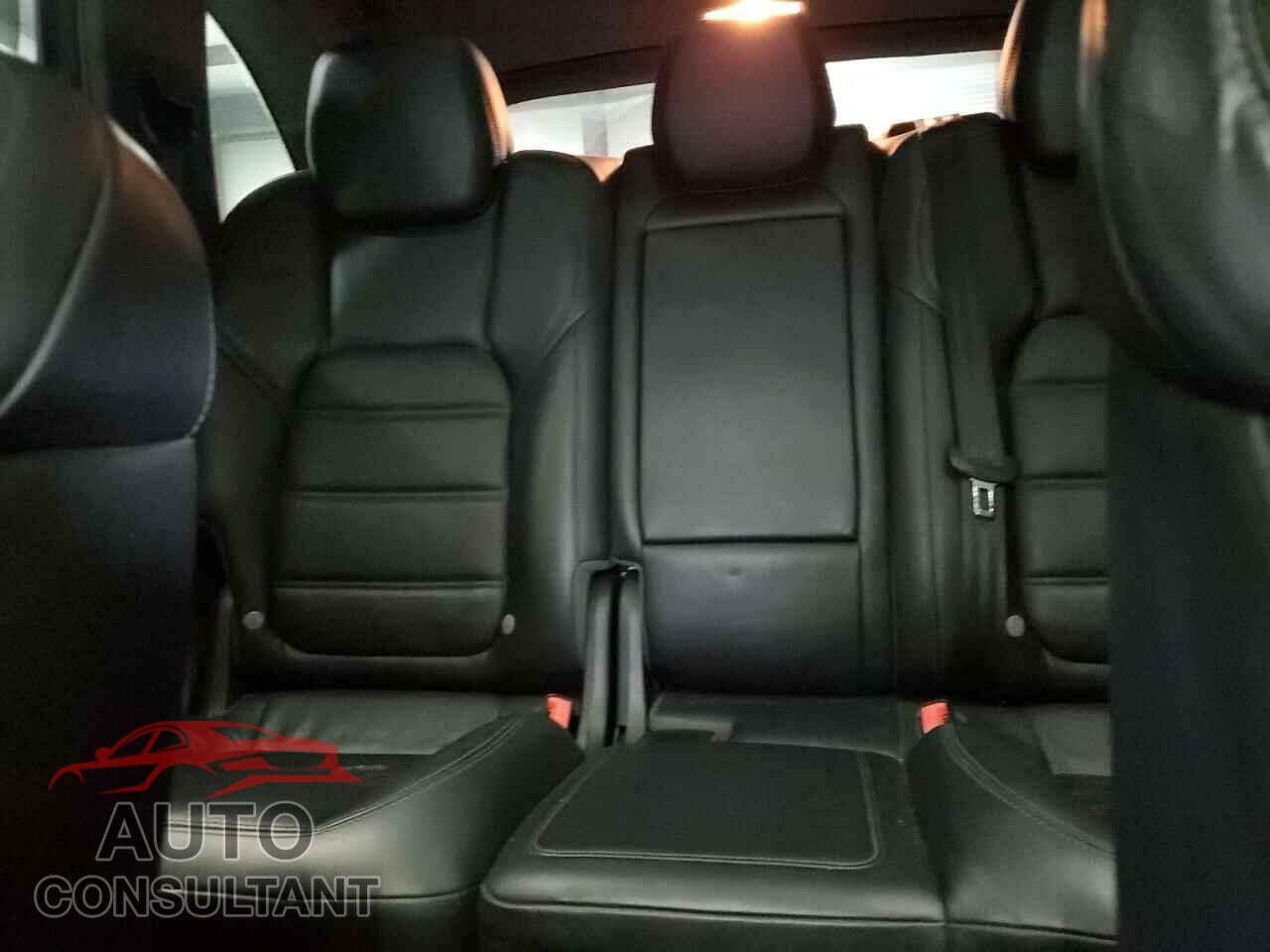 PORSCHE CAYENNE 2012 - WP1AC2A21CLA84144