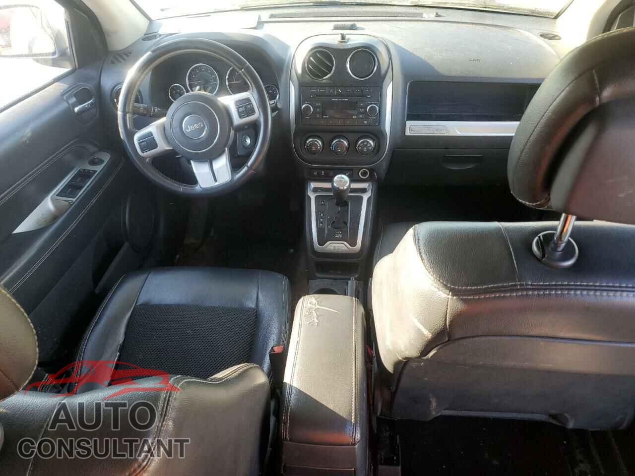 JEEP COMPASS 2016 - 1C4NJCEA2GD628120