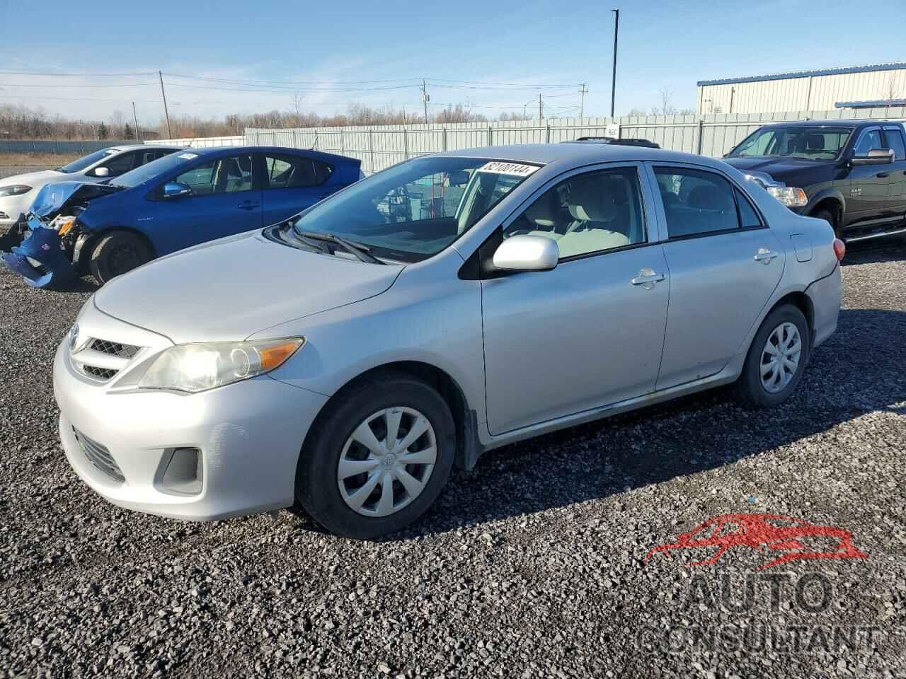 TOYOTA COROLLA 2013 - 2T1BU4EE2DC919843