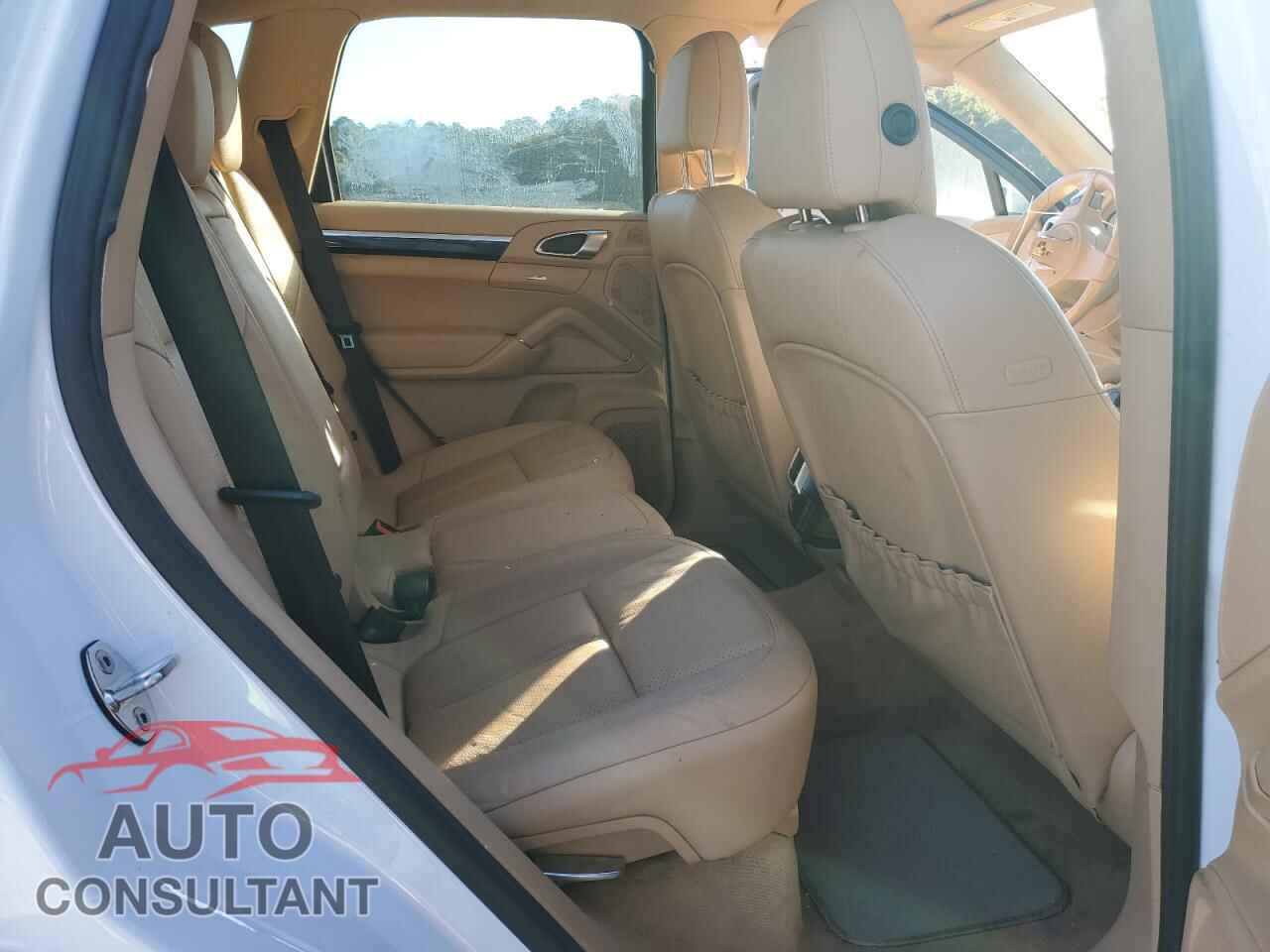 PORSCHE CAYENNE 2012 - WP1AA2A20CLA07674