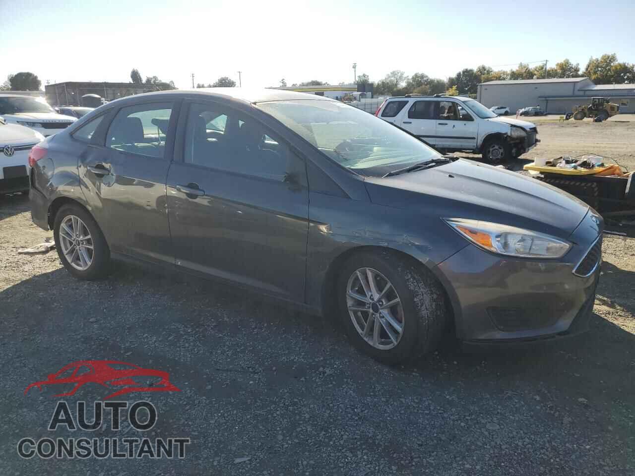 FORD FOCUS 2017 - 1FADP3F26HL271586