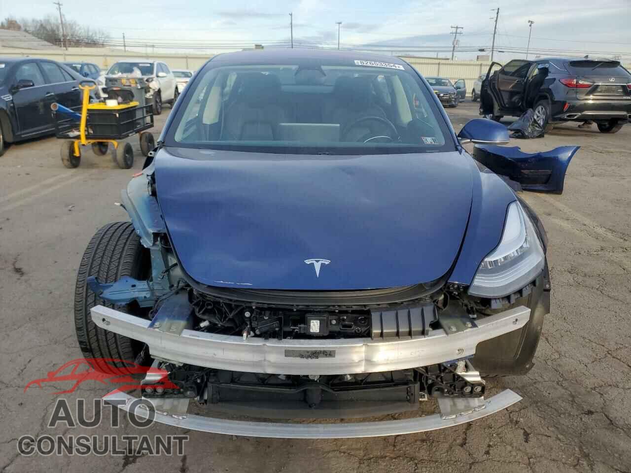 TESLA MODEL 3 2018 - 5YJ3E1EA3JF032935