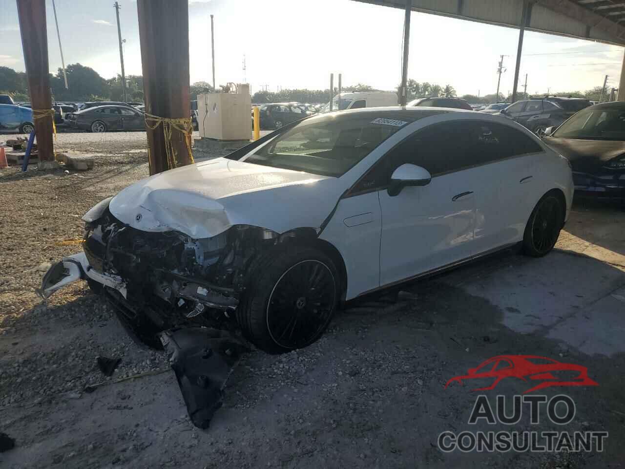 MERCEDES-BENZ EQE SEDAN 2023 - W1KEG2CB1PF016974