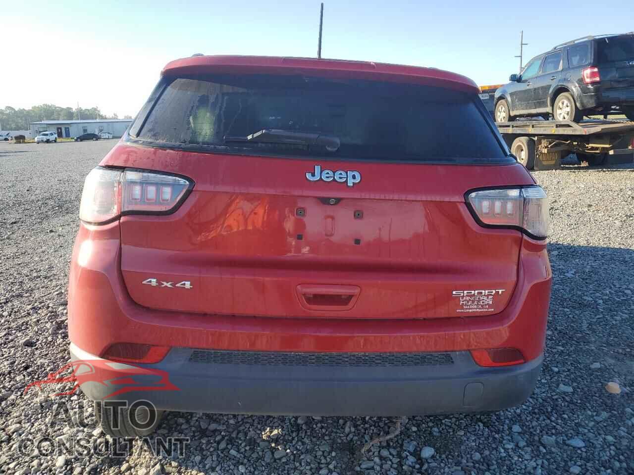 JEEP COMPASS 2018 - 3C4NJDAB2JT103645