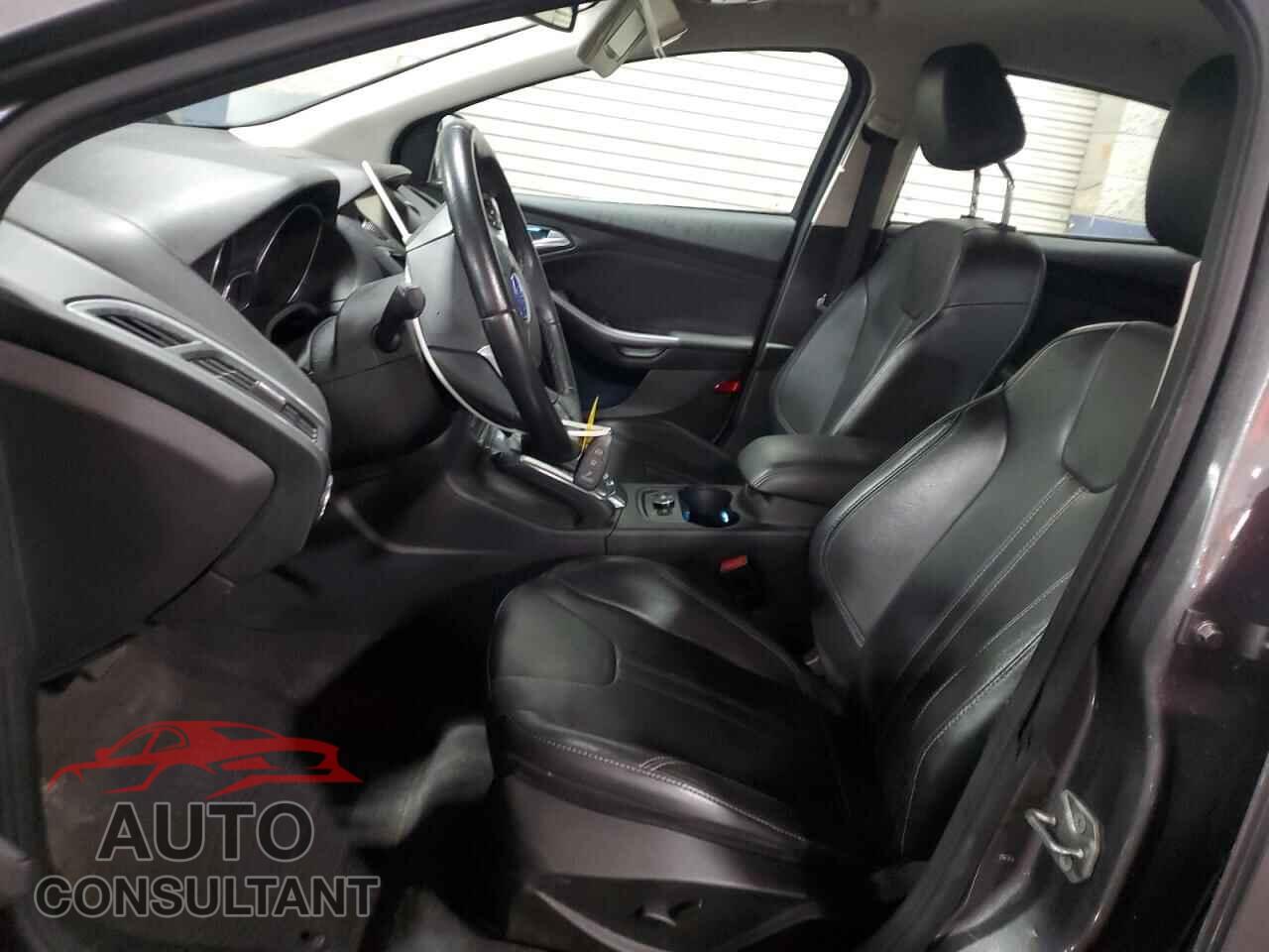 FORD FOCUS 2012 - 1FAHP3N28CL313901