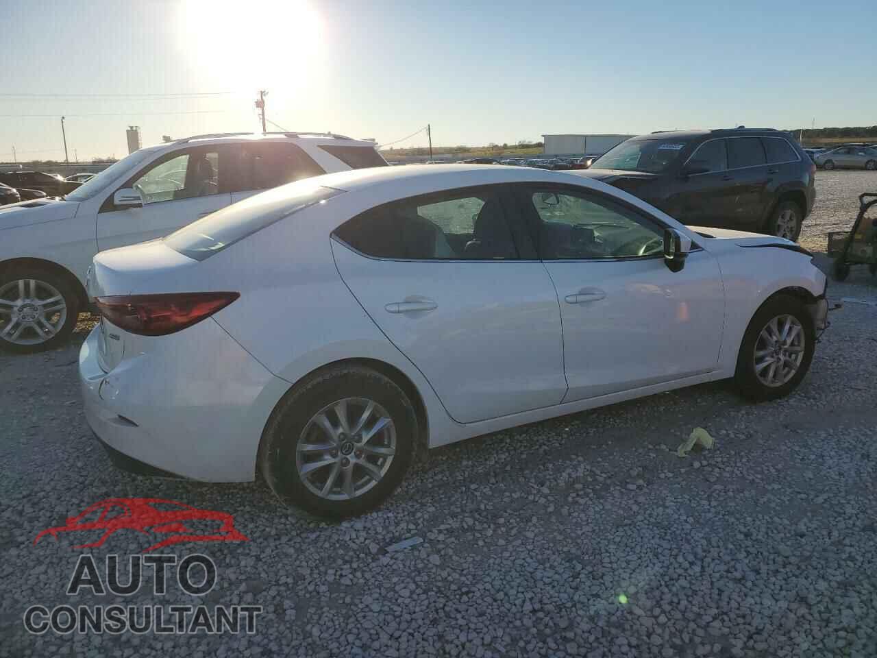 MAZDA 3 2017 - 3MZBN1U71HM116353