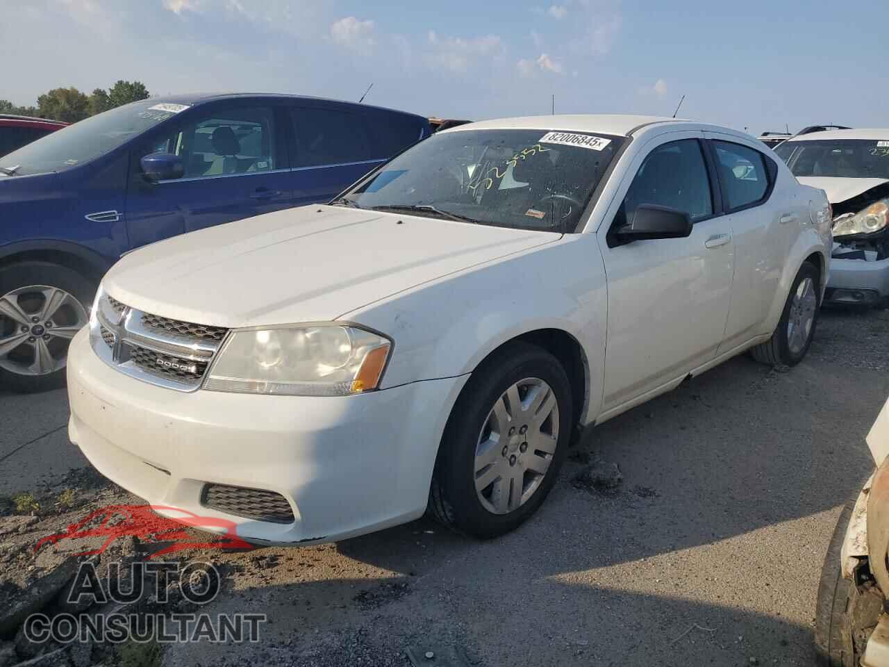 DODGE AVENGER 2011 - 1B3BD4FB5BN523552