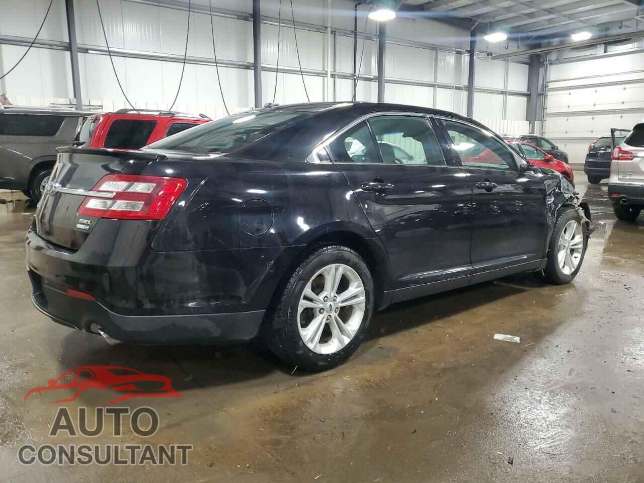 FORD TAURUS 2017 - 1FAHP2H88HG115698