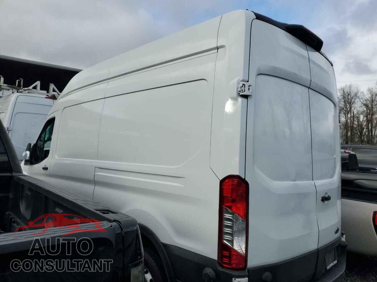 FORD TRANSIT 2023 - 1FTBR1X8XPKB14862