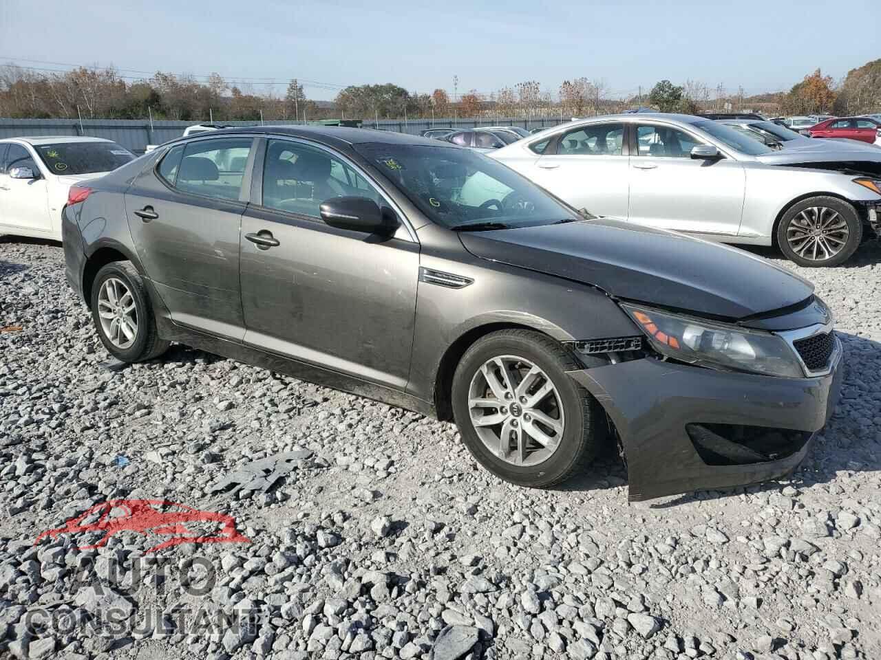 KIA OPTIMA 2011 - KNAGM4A79B5080617