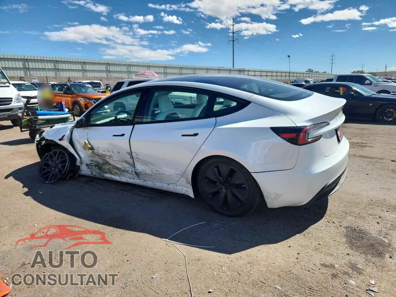 TESLA MODEL 3 2024 - 5YJ3E1EB2RF793394