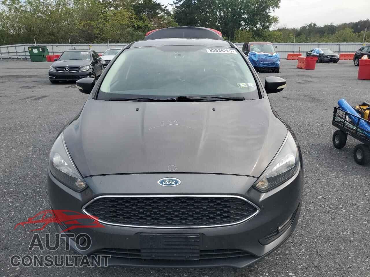 FORD FOCUS 2015 - 1FADP3F20FL272827