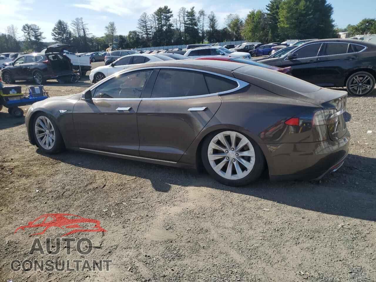 TESLA MODEL S 2013 - 5YJSA1DNXDFP11472