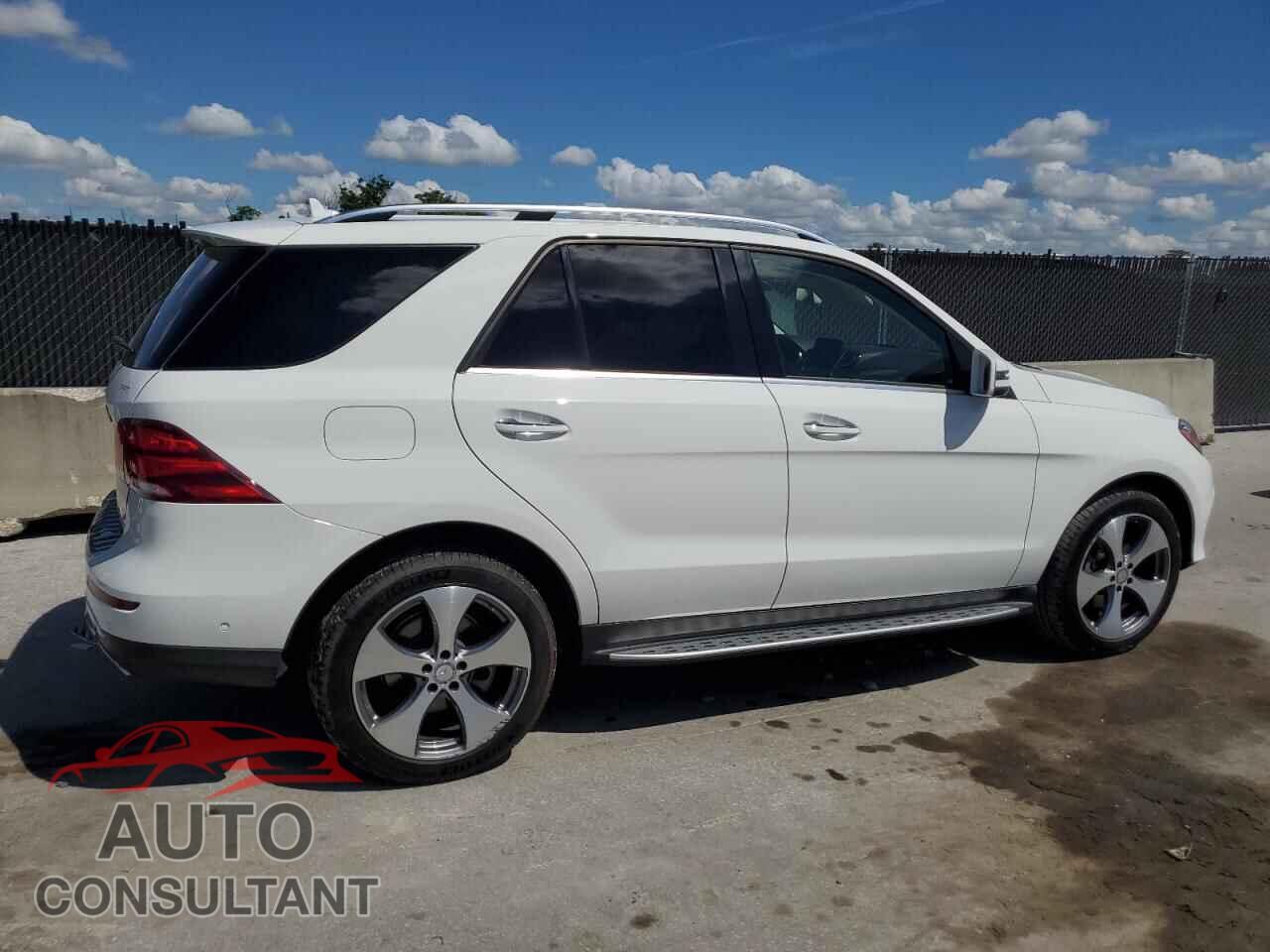 MERCEDES-BENZ GLE-CLASS 2017 - 4JGDA5JBXHA858993
