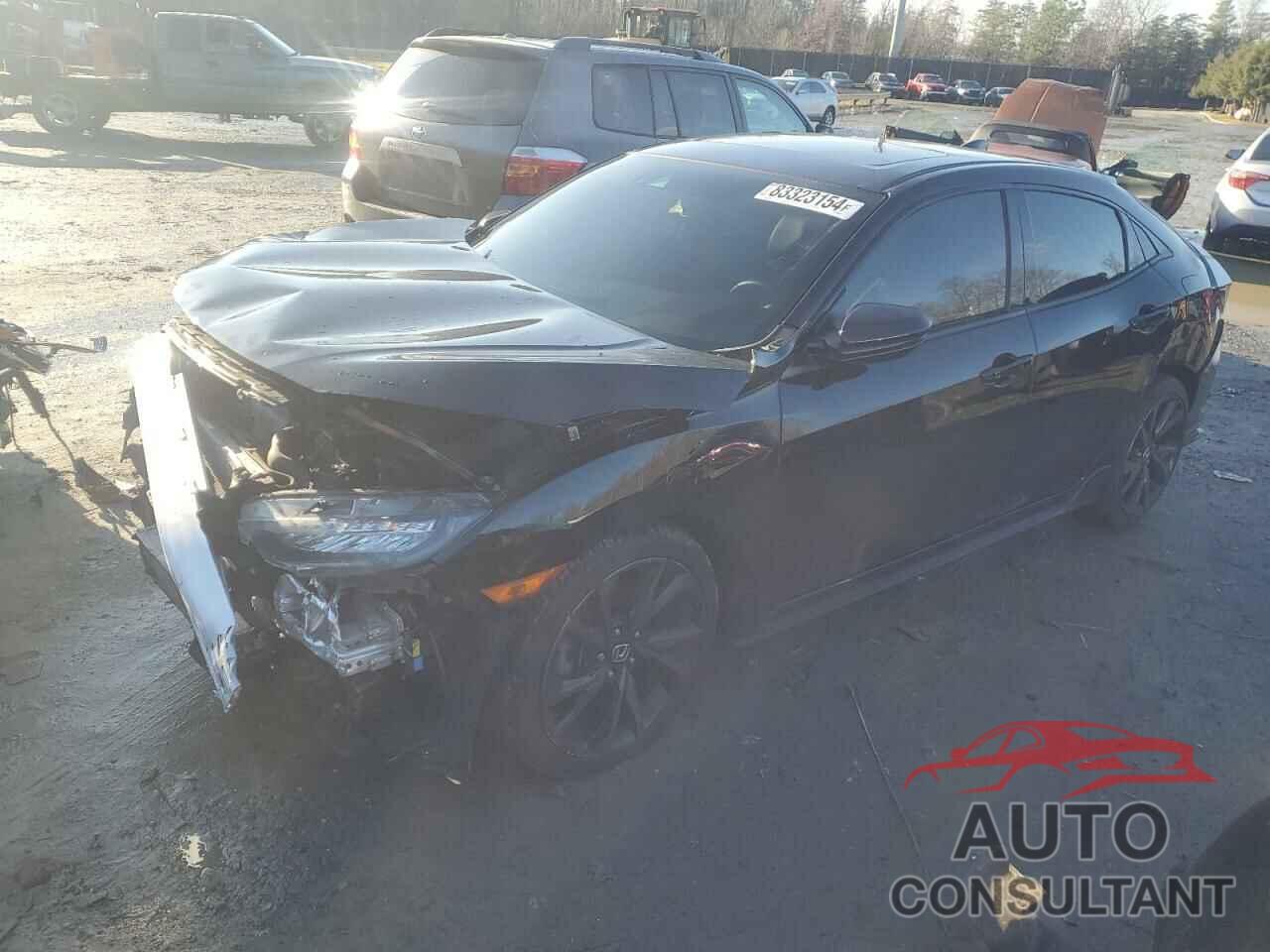 HONDA CIVIC 2018 - SHHFK7H96JU413042