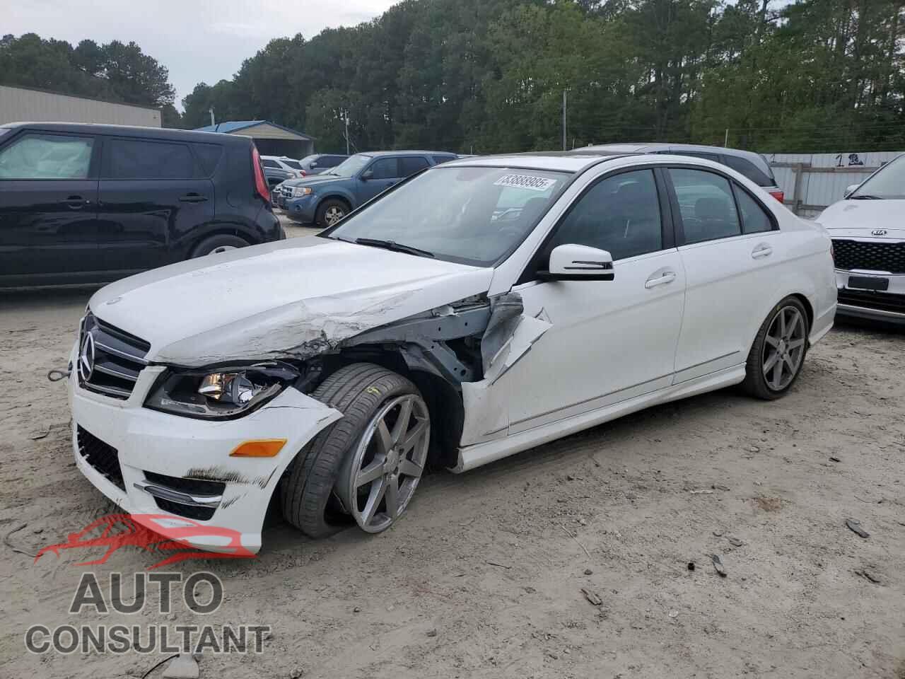 MERCEDES-BENZ C-CLASS 2014 - WDDGF4HB4EA964098