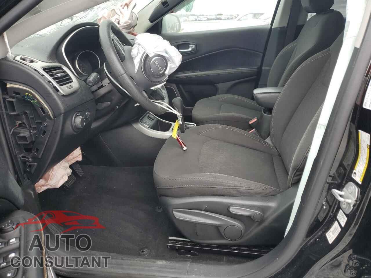 JEEP COMPASS 2019 - 3C4NJCAB3KT834726