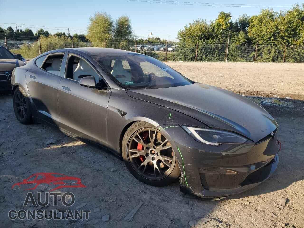 TESLA MODEL S 2024 - 5YJSA1E6XRF538664