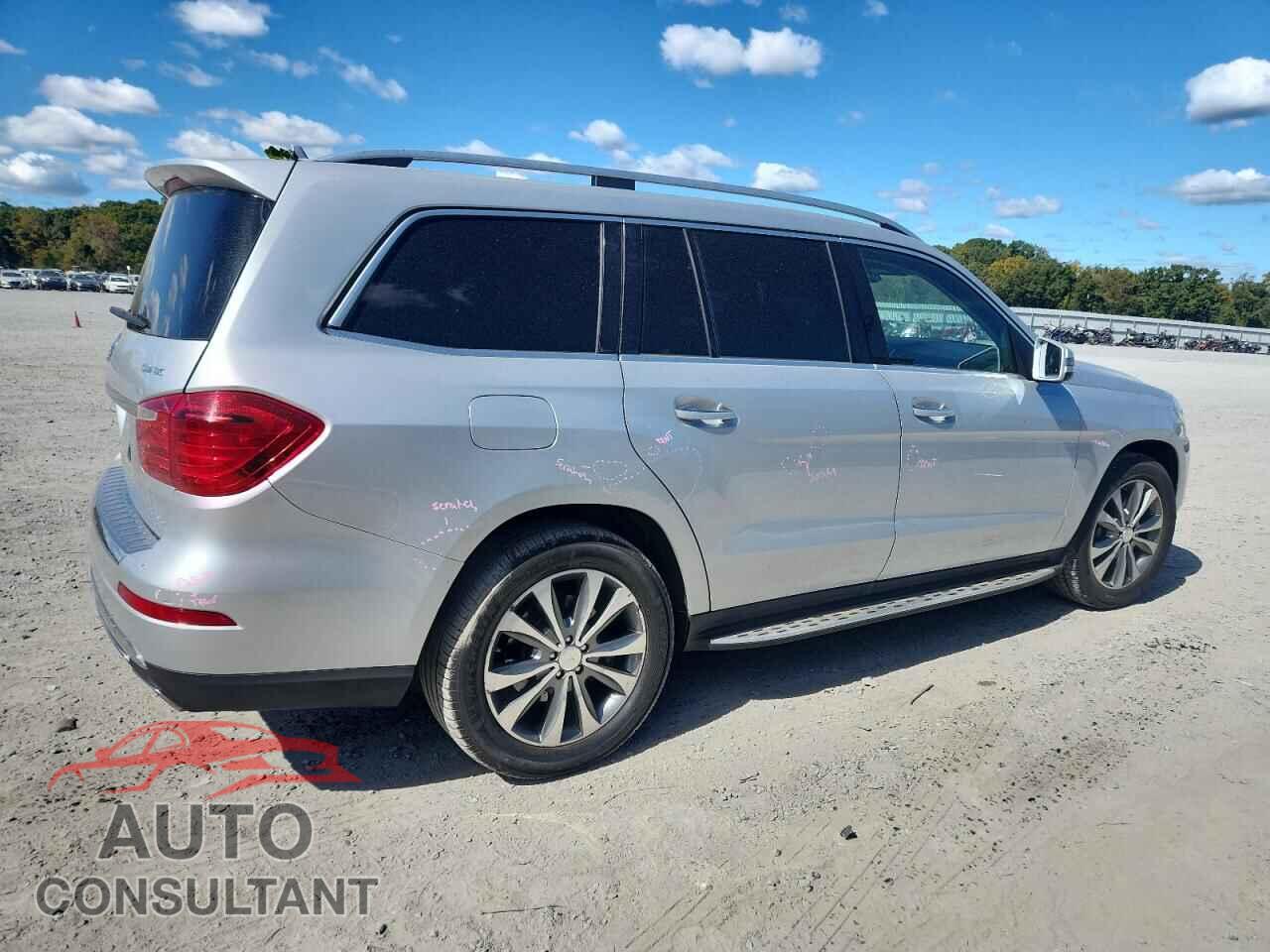 MERCEDES-BENZ GL-CLASS 2013 - 4JGDF7CE5DA221718