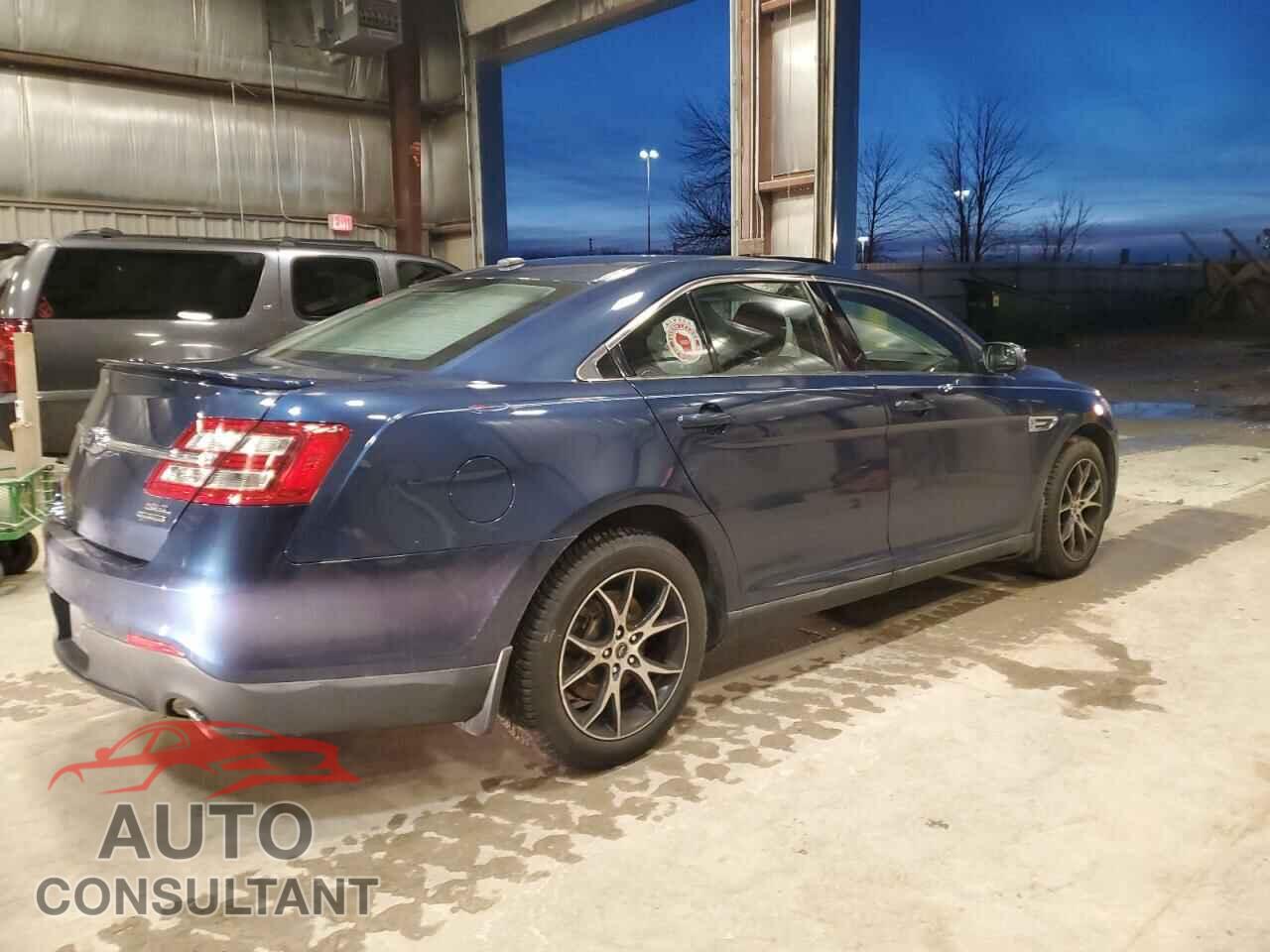 FORD TAURUS 2016 - 1FAHP2E88GG146579