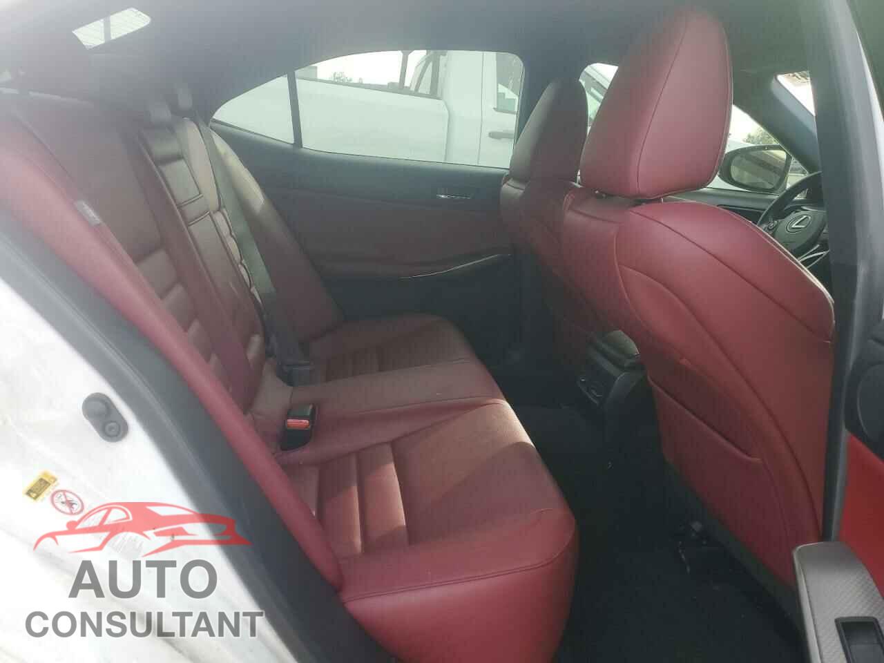 LEXUS IS 2014 - JTHBE1D24E5008977