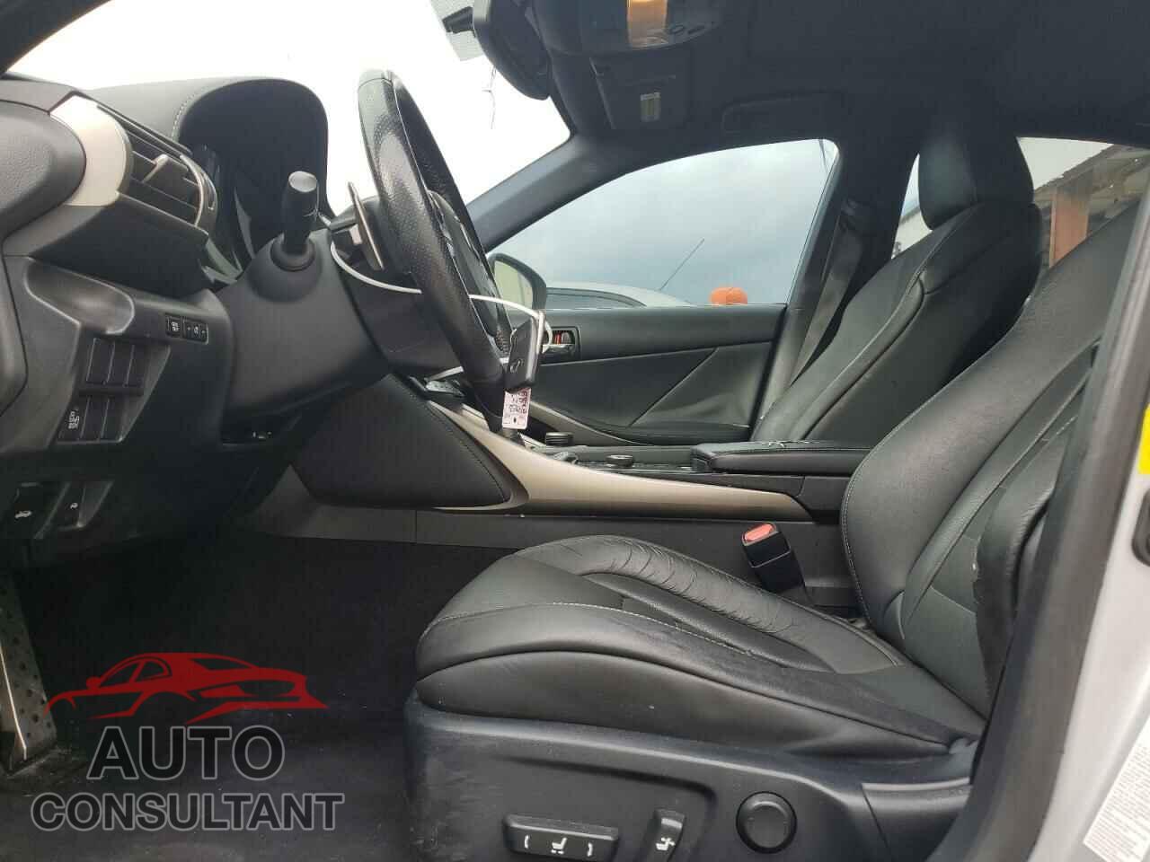 LEXUS IS 2014 - JTHBF1D21E5020906