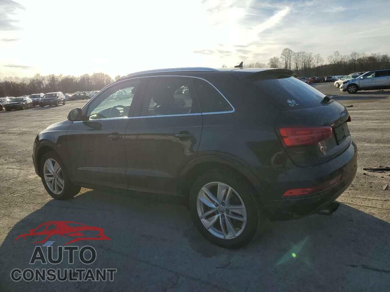 AUDI Q3 2016 - WA1EFCFS5GR007508