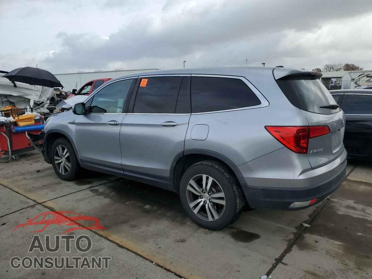 HONDA PILOT 2018 - 5FNYF6H44JB067702