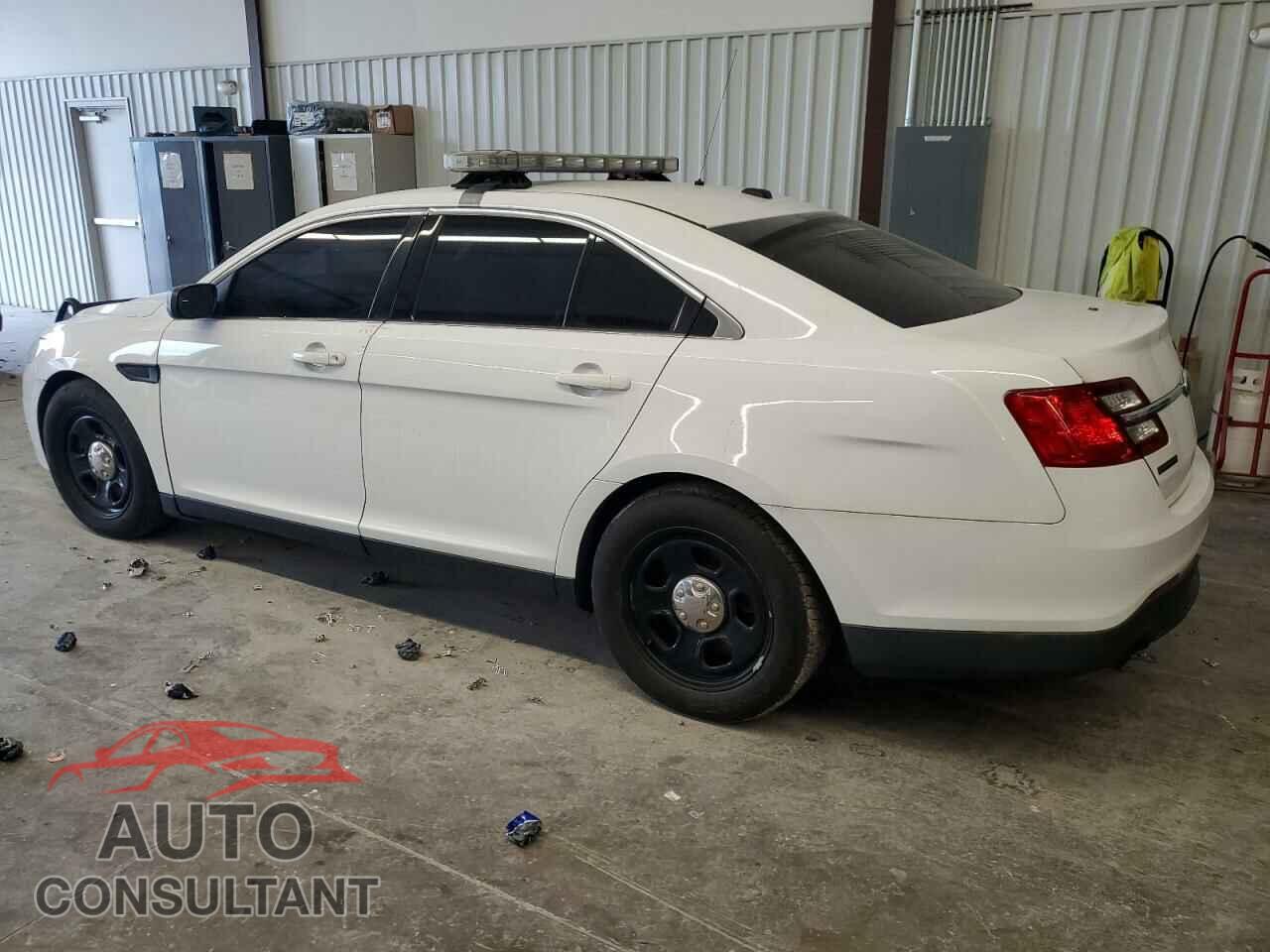 FORD TAURUS 2013 - 1FAHP2MT3DG196579