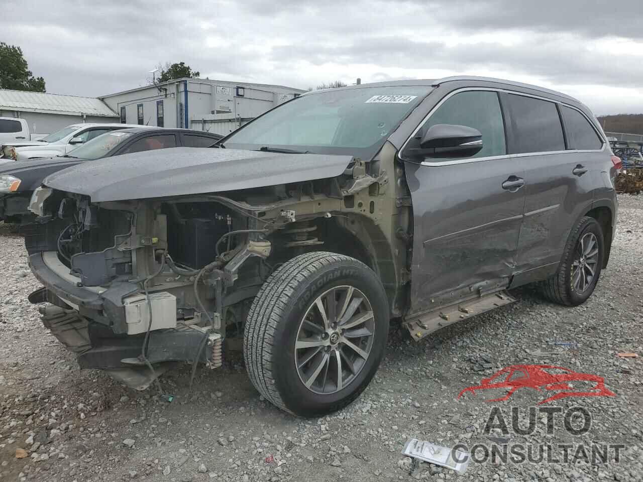 TOYOTA HIGHLANDER 2018 - 5TDJZRFH8JS523115