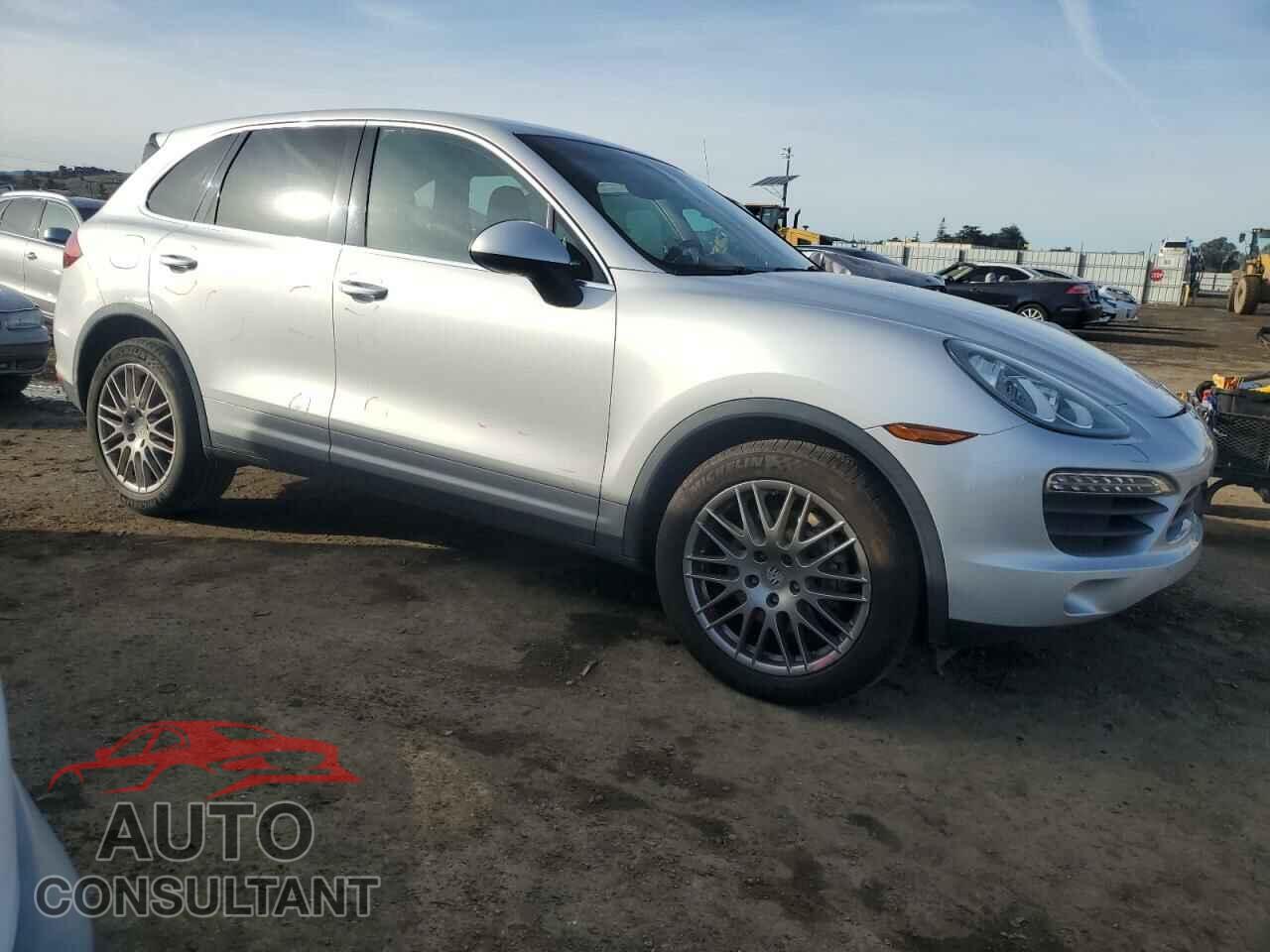PORSCHE CAYENNE 2012 - WP1AB2A22CLA43573