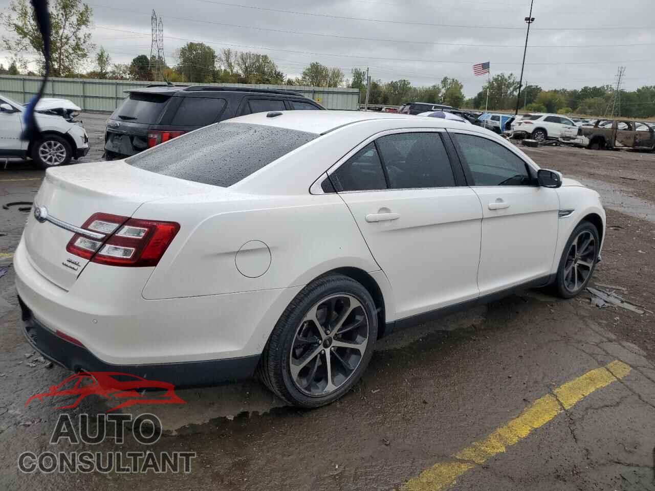 FORD TAURUS 2014 - 1FAHP2E80EG121320