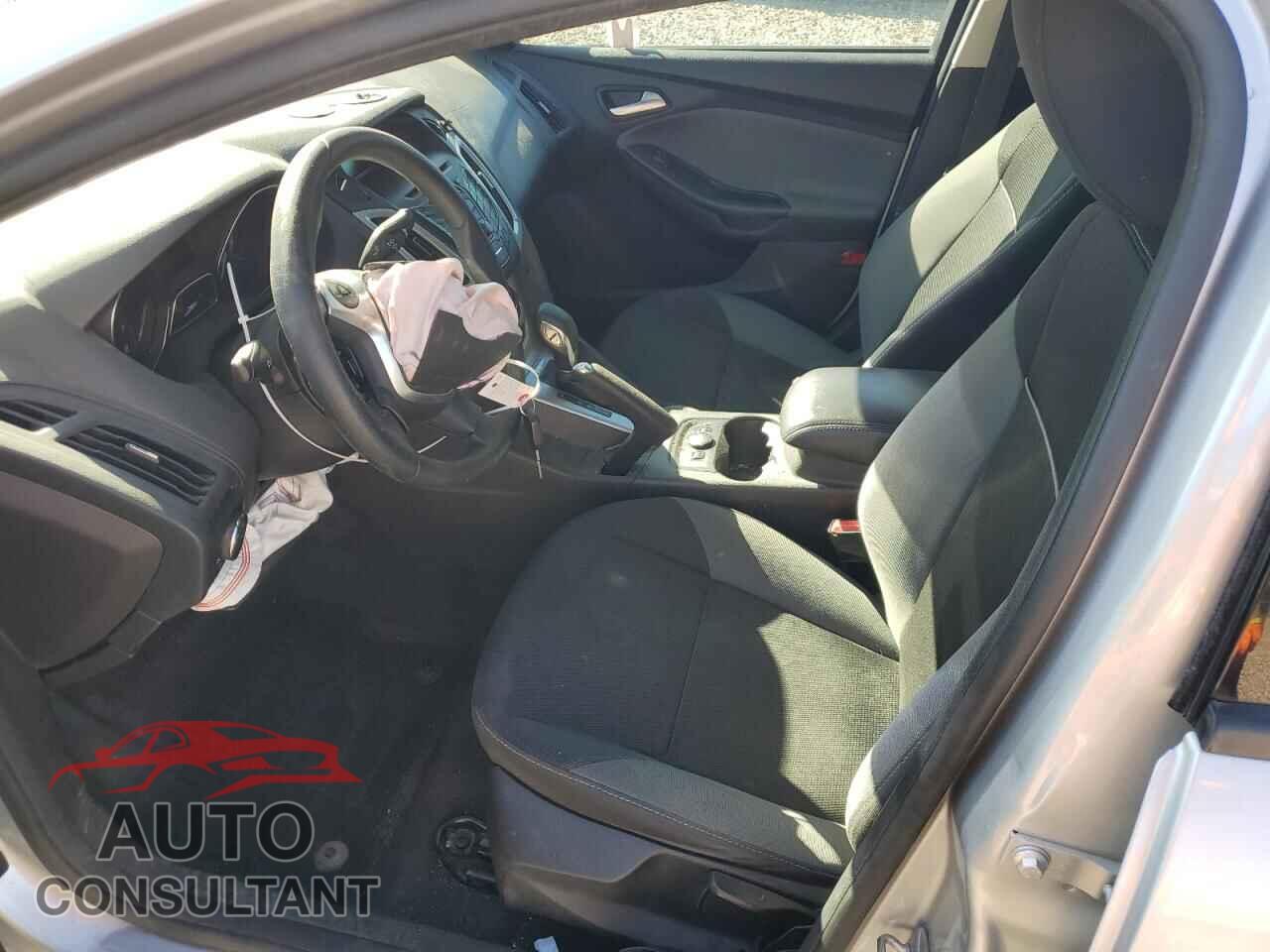 FORD FOCUS 2014 - 1FADP3F27EL235580