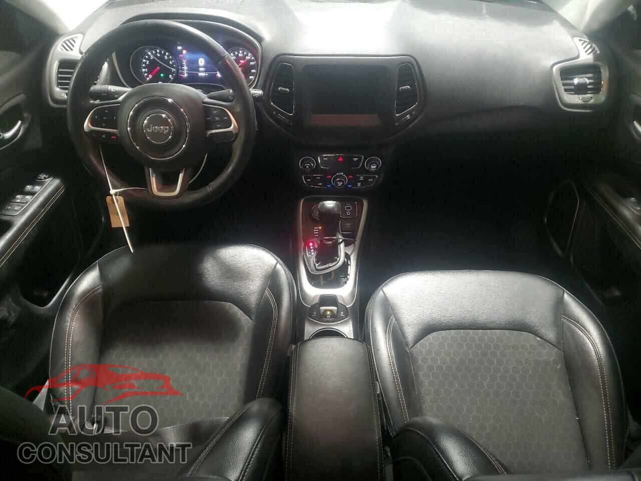 JEEP COMPASS 2018 - 3C4NJDBB0JT436361
