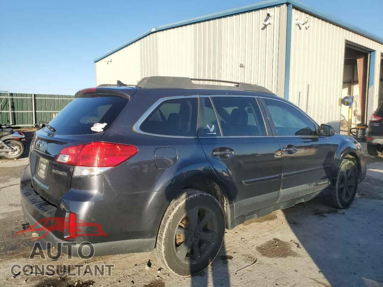 SUBARU OUTBACK 2013 - 4S4BRCPC7D3315605