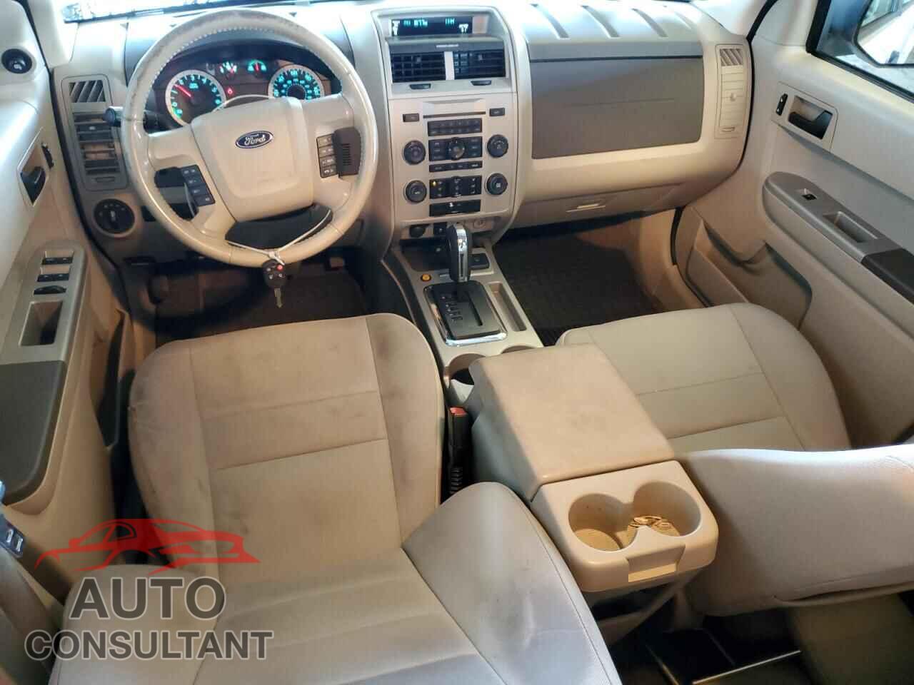 FORD ESCAPE 2010 - 1FMCU4K35AKC96893