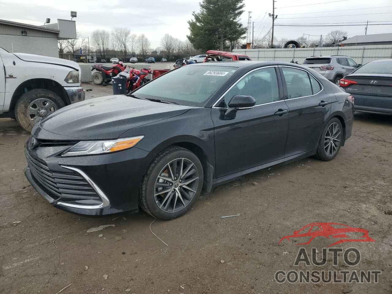 TOYOTA CAMRY 2024 - 4T1F11AKXRU879862