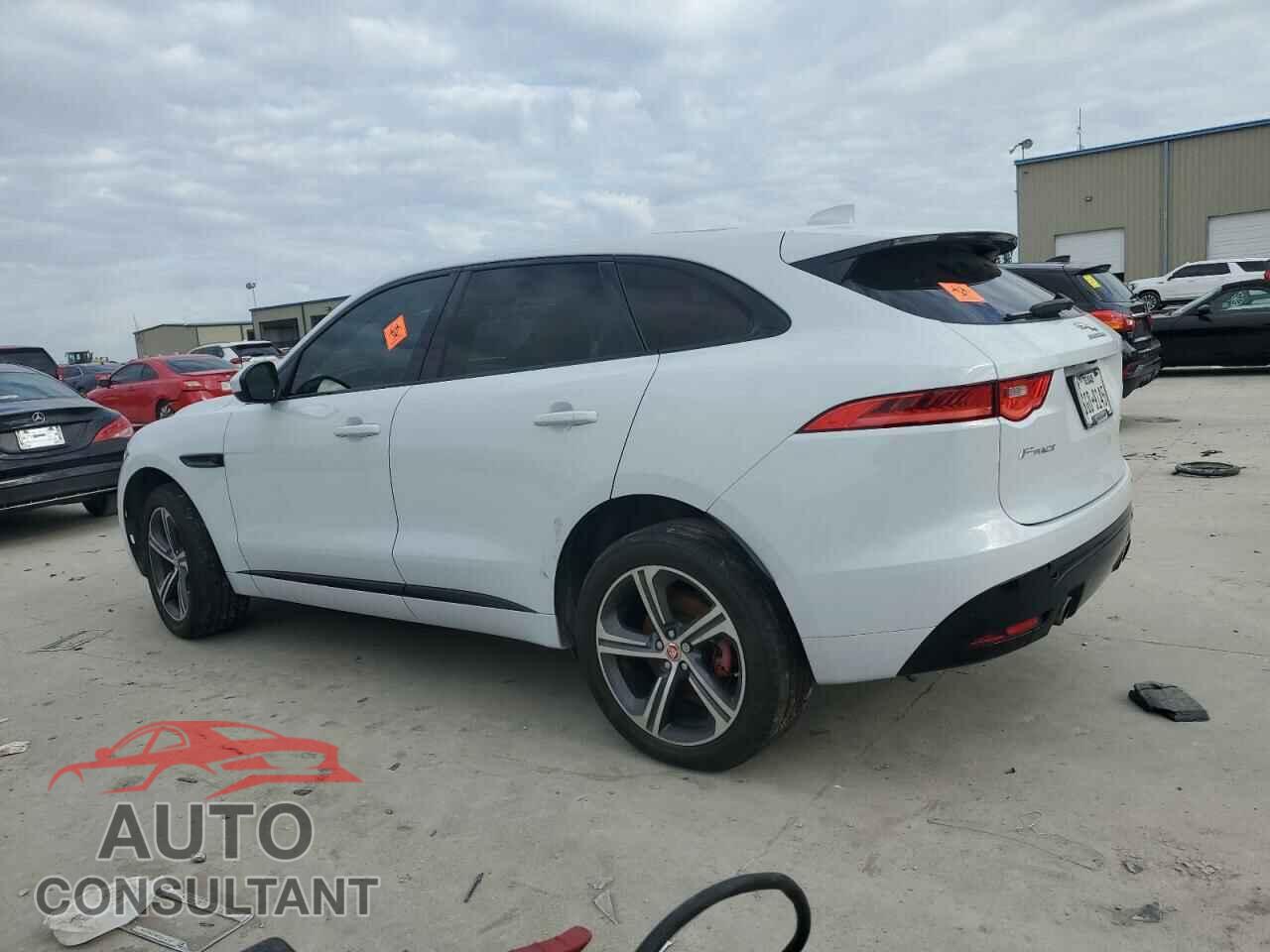 JAGUAR F-PACE 2018 - SADCM2FVXJA244237
