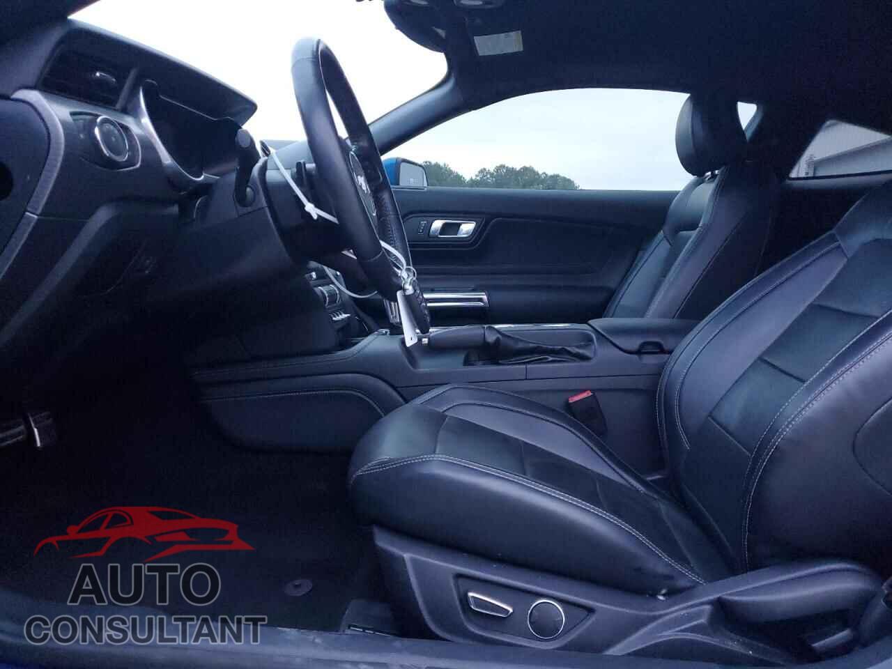 FORD MUSTANG 2019 - 1FA6P8CF1K5157147