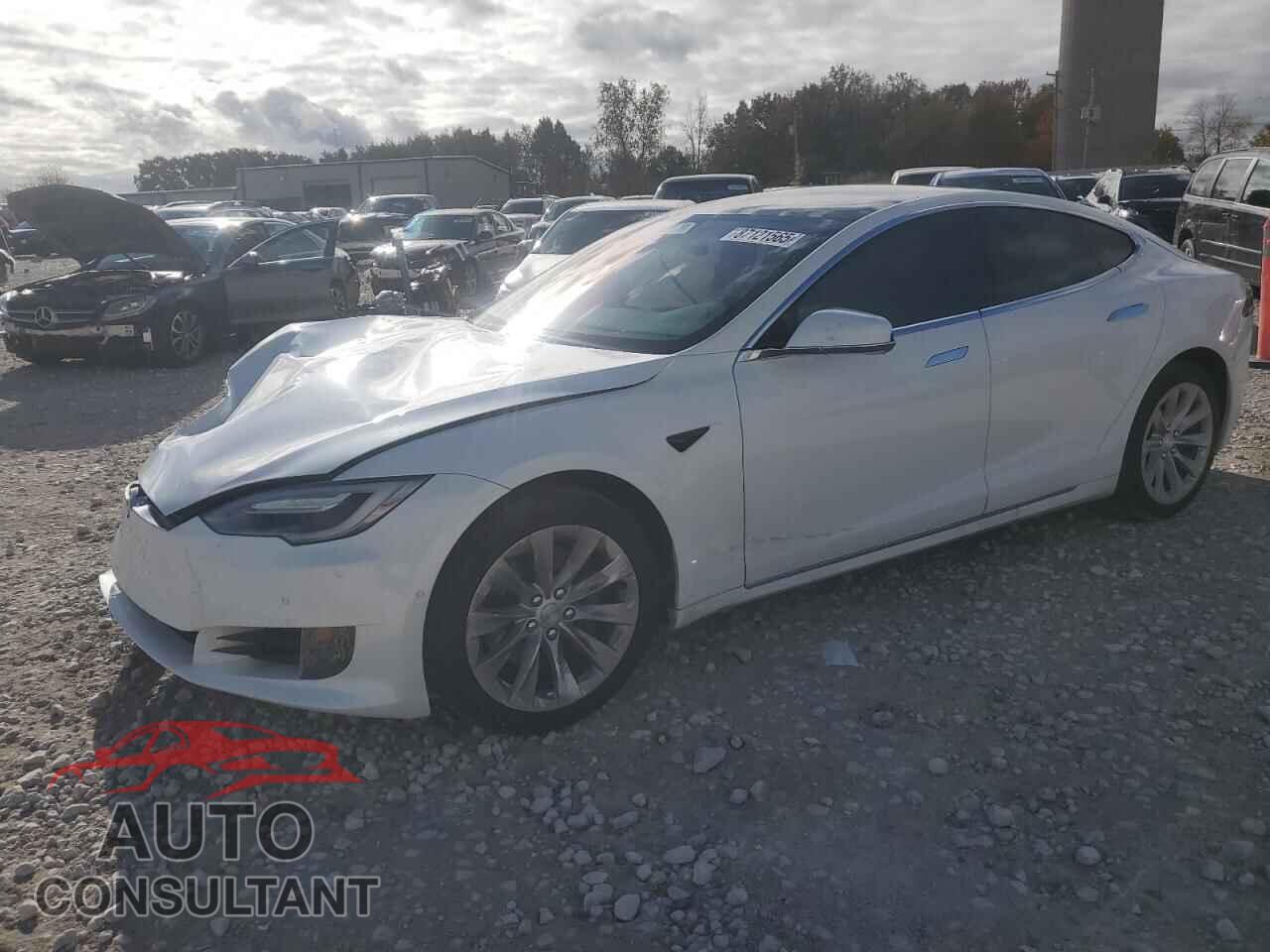 TESLA MODEL S 2017 - 5YJSA1E1XHF205691