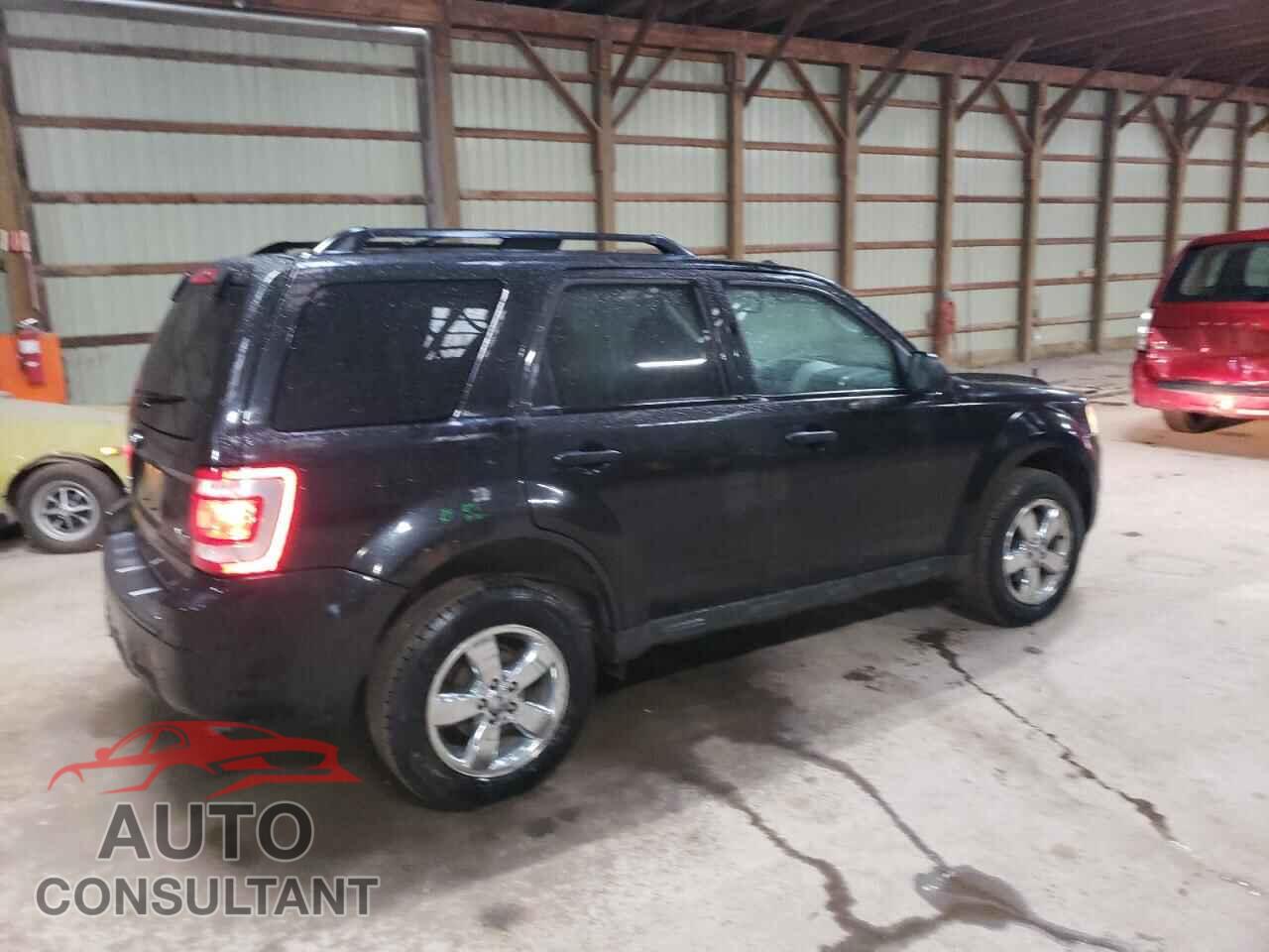 FORD ESCAPE 2011 - 1FMCU9DG2BKC20532