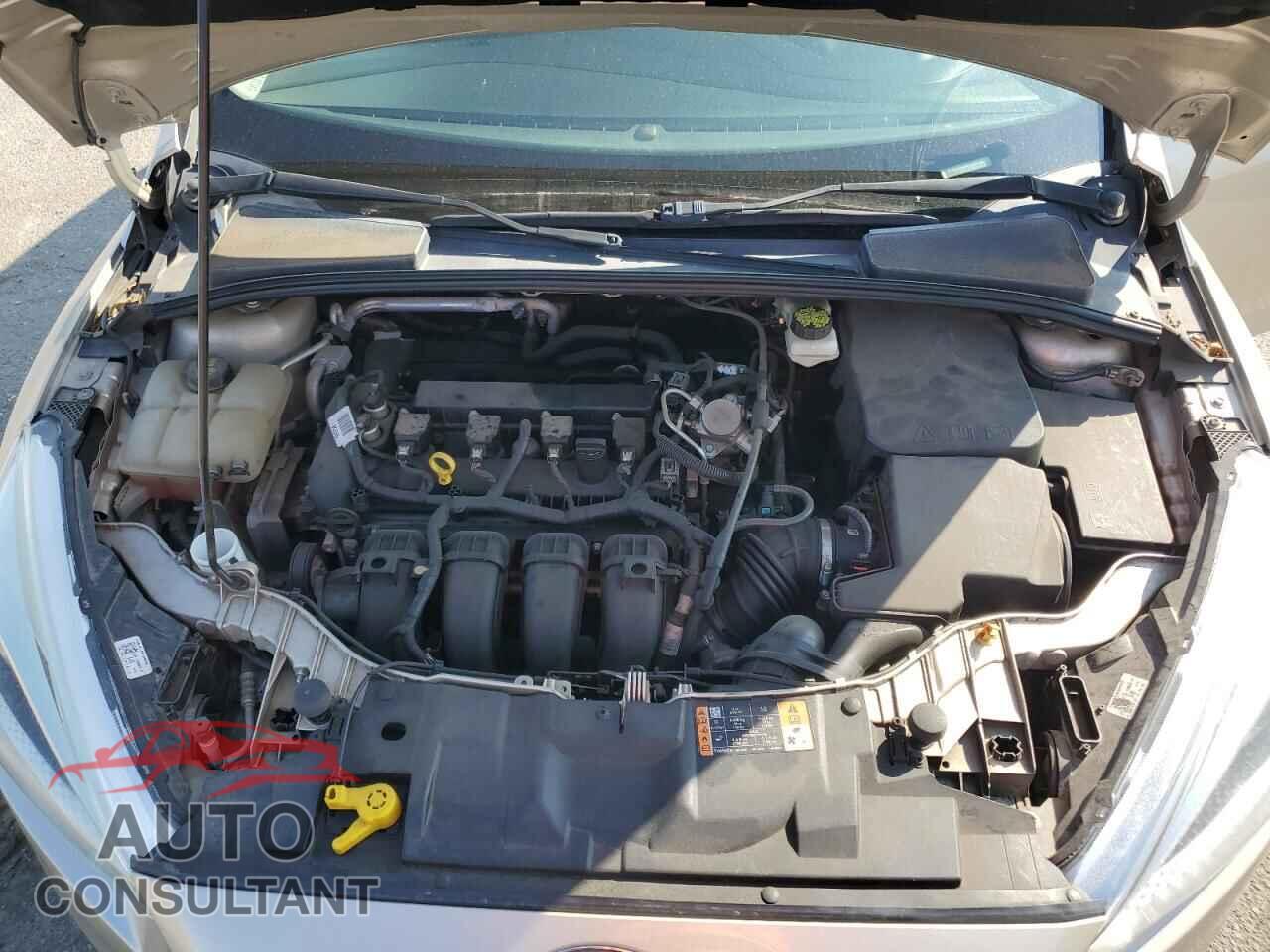 FORD FOCUS 2017 - 1FADP3F28HL304541