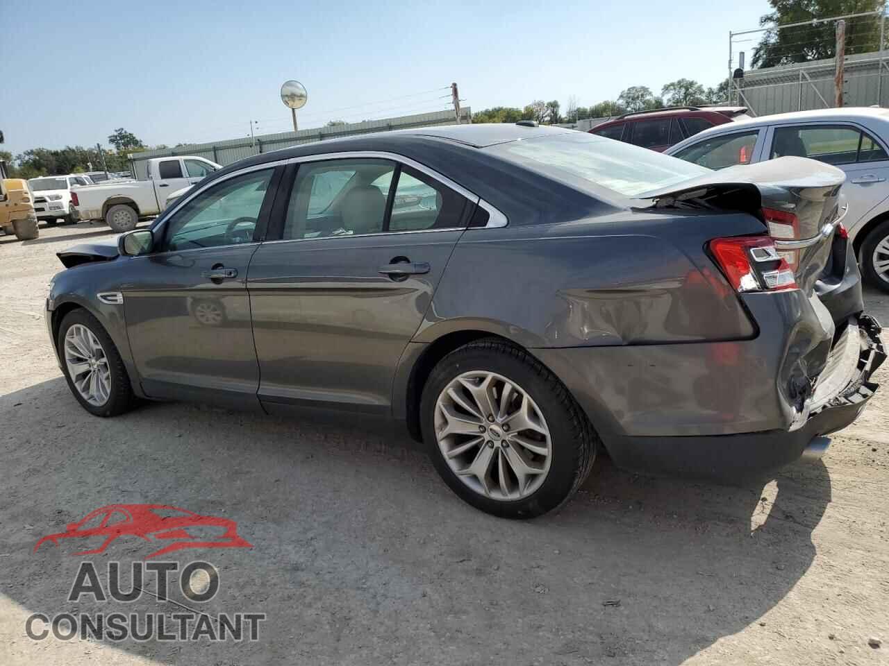 FORD TAURUS 2018 - 1FAHP2F85JG130314