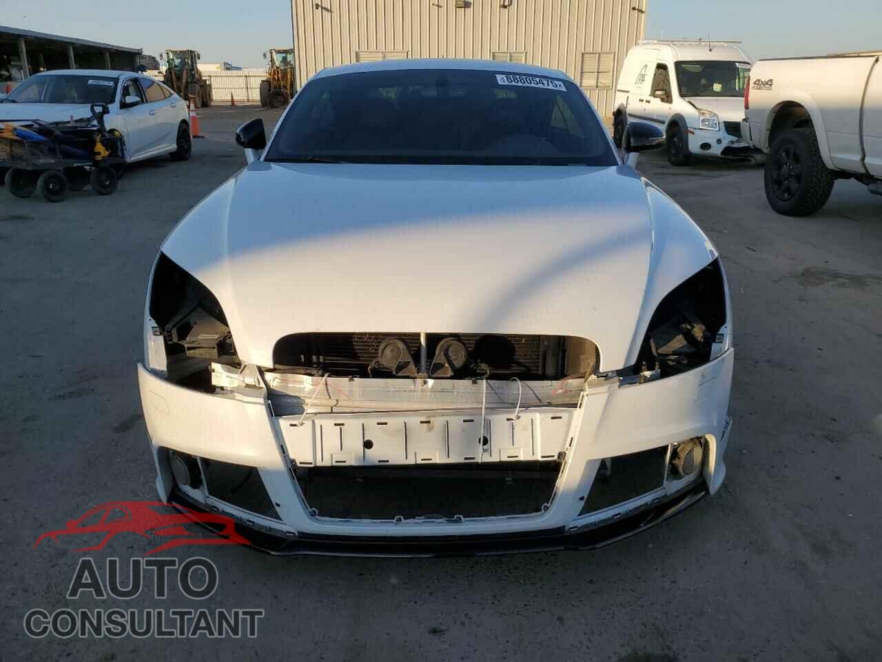 AUDI TT 2013 - TRUBFAFK3D1006077