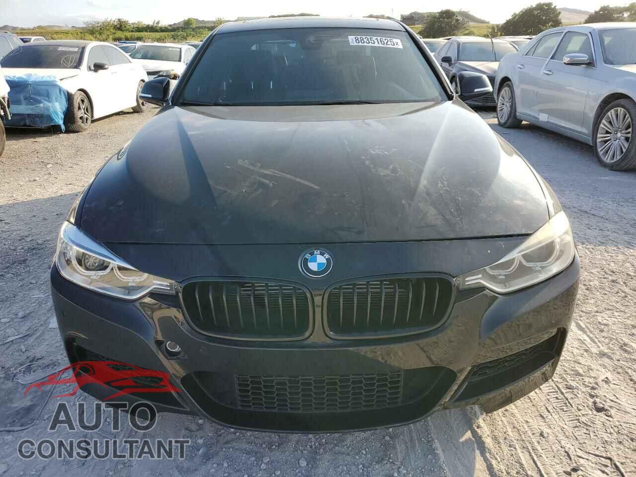 BMW 3 SERIES 2013 - WBA3A9C5XDF476052