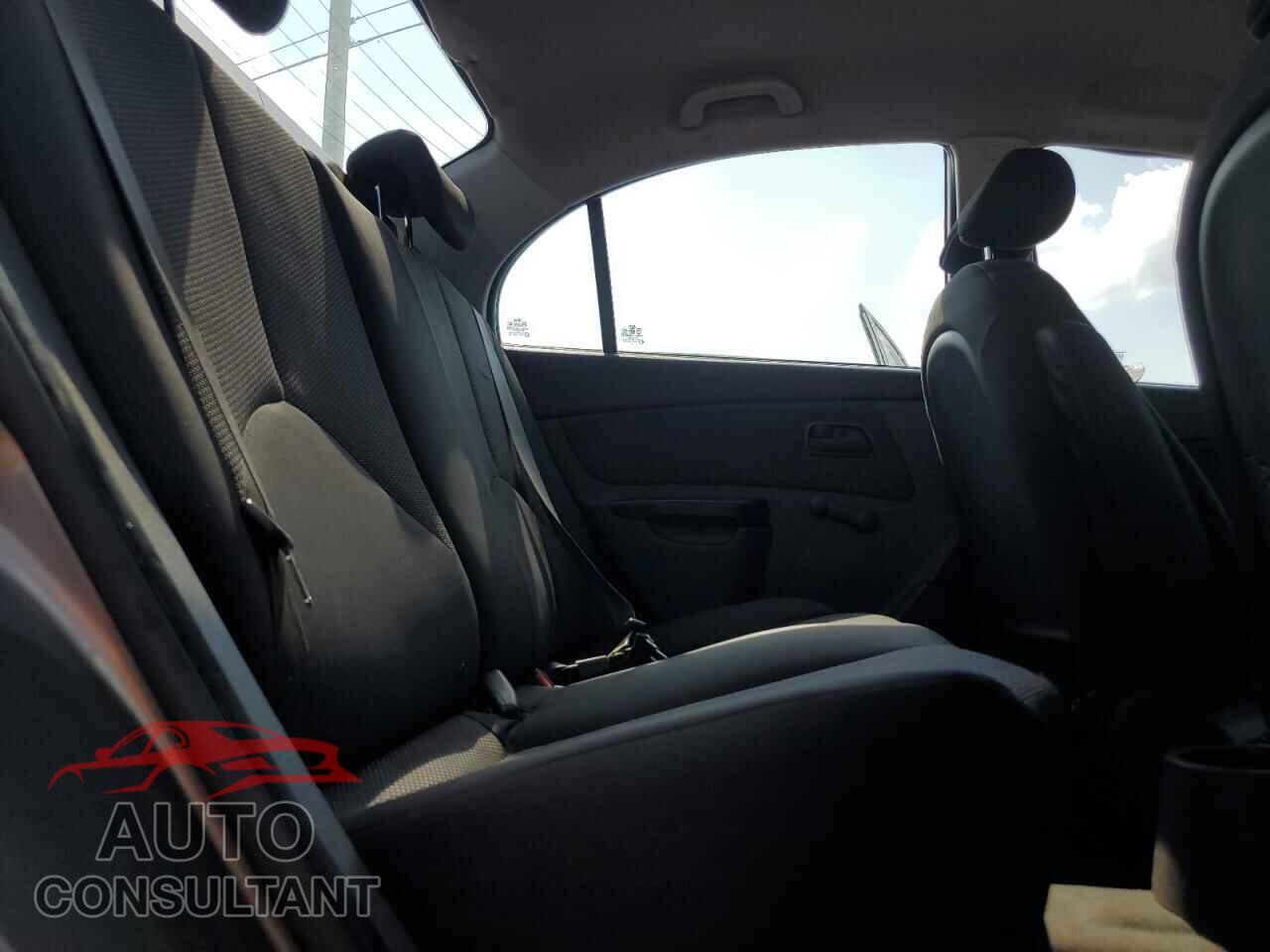 KIA RIO 2011 - KNADH4A30B6848497