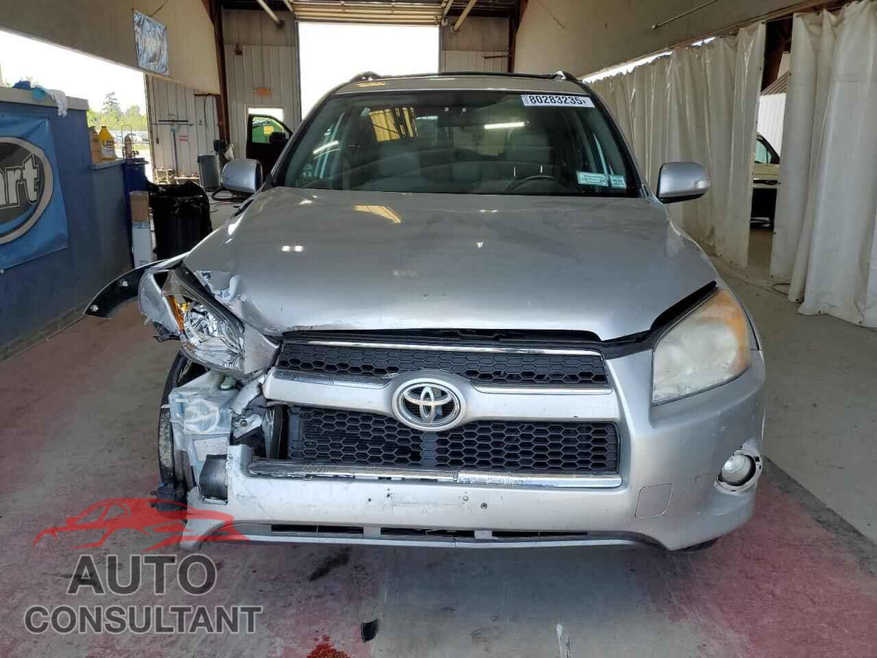 TOYOTA RAV4 2011 - 2T3DF4DV0BW084851