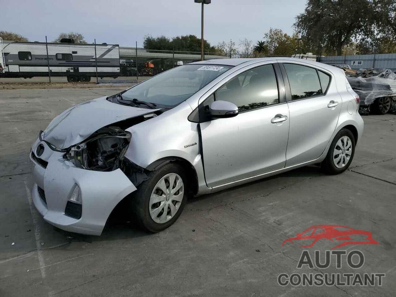 TOYOTA PRIUS 2012 - JTDKDTB36C1518084