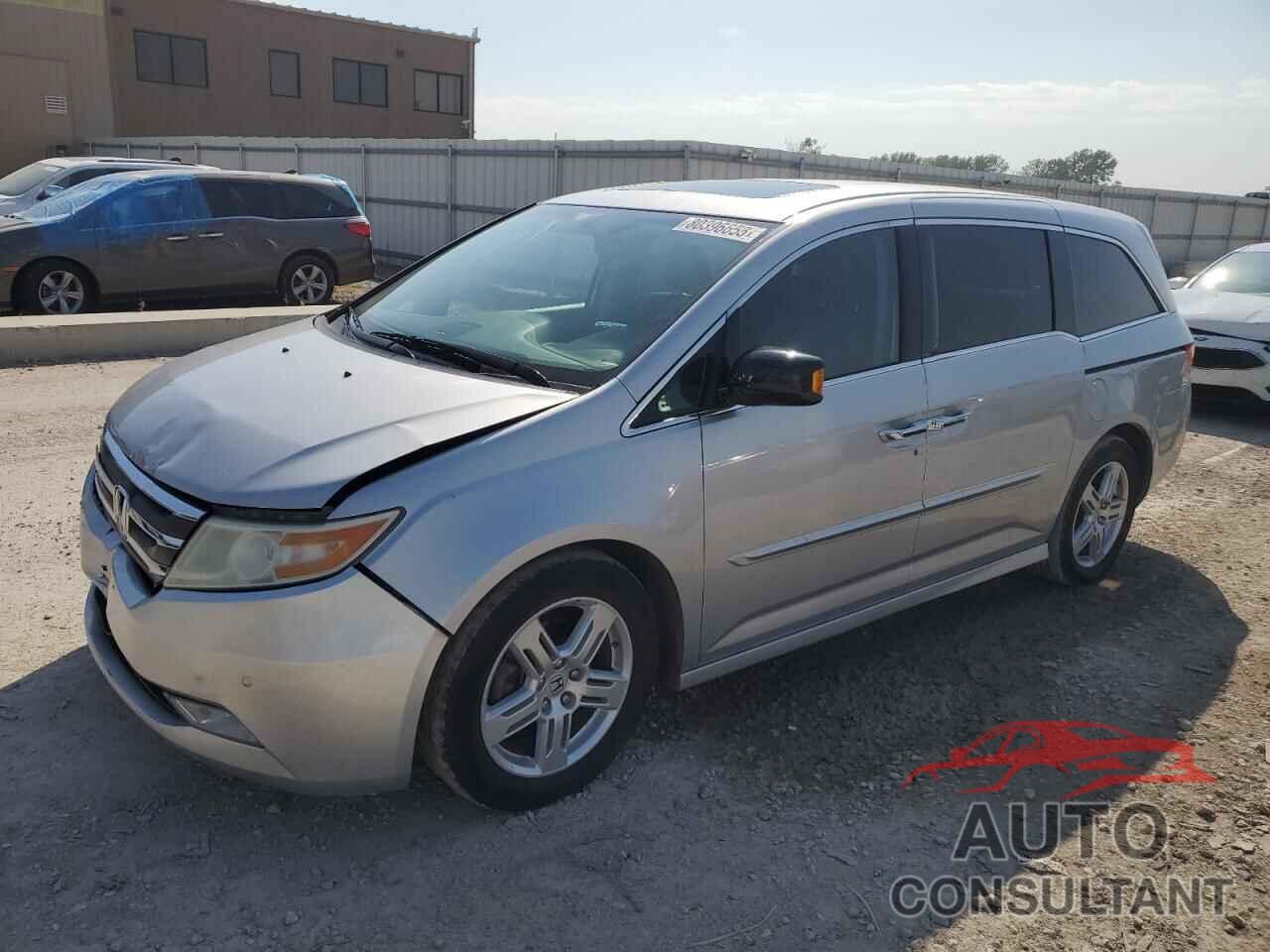 HONDA ODYSSEY 2013 - 5FNRL5H90DB006466